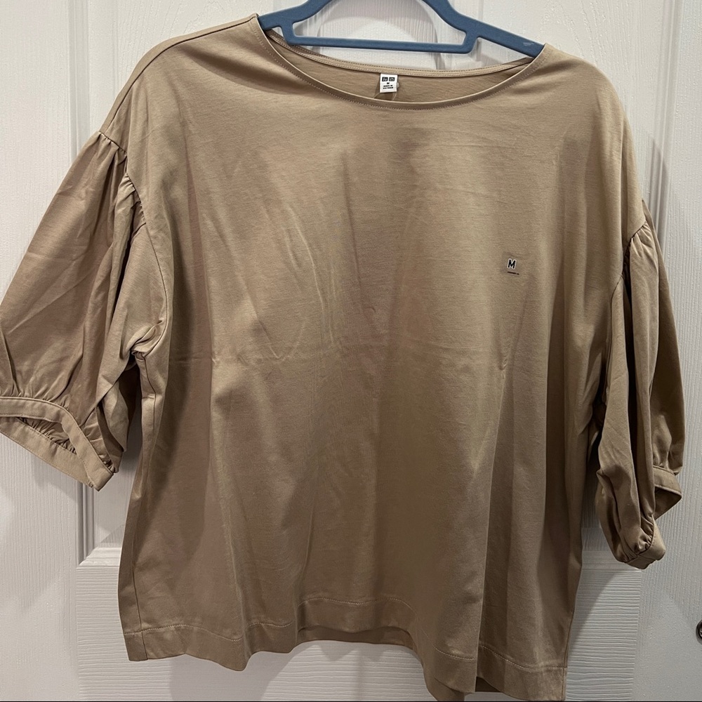 Uniqlo Half Sleeved T shirt